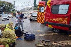 Mulher fica ferida em acidente entre Meriva e Ranger no Centro de Cascavel