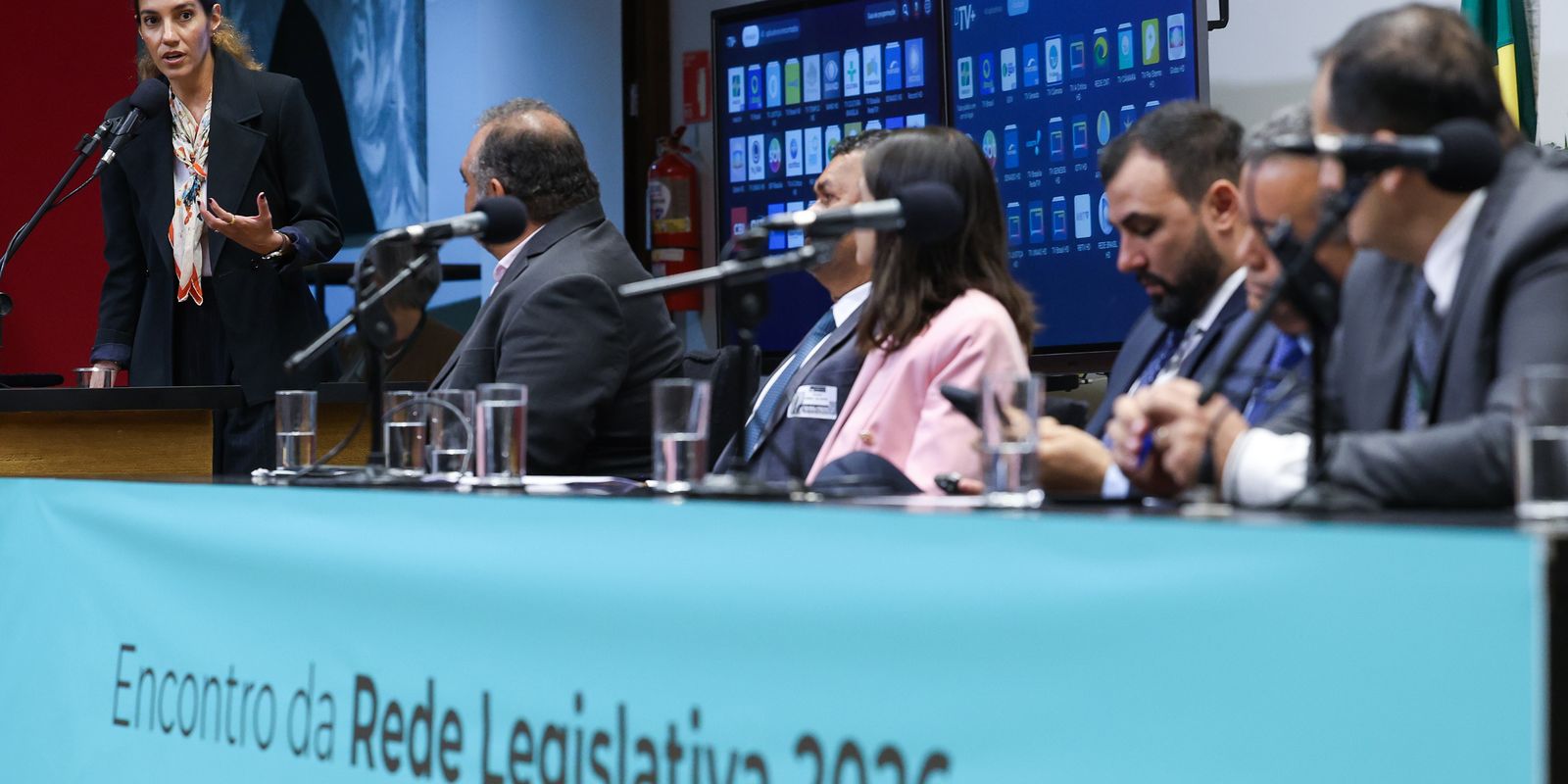 Imagem referente a Diretoria destaca papel da EBC na implementação da nova TV Digital