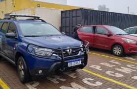 Ford Ka roubado em assalto à mão armada em 2017 é recuperado durante vistoria em Cascavel