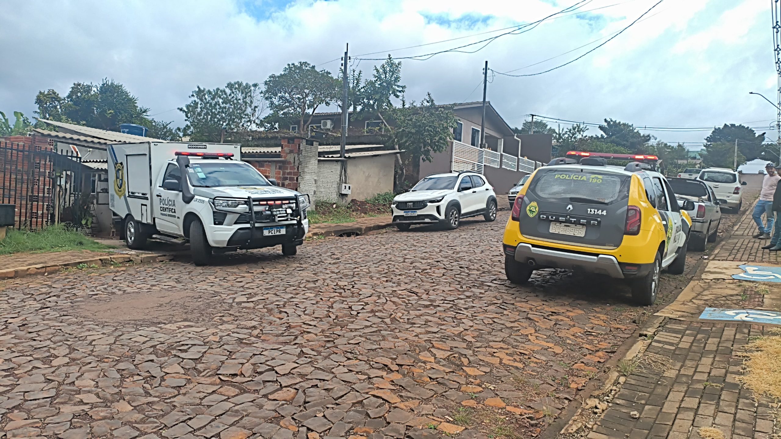 Imagem relativa a Homem é encontrado morto dentro de residência em Santa Lúcia