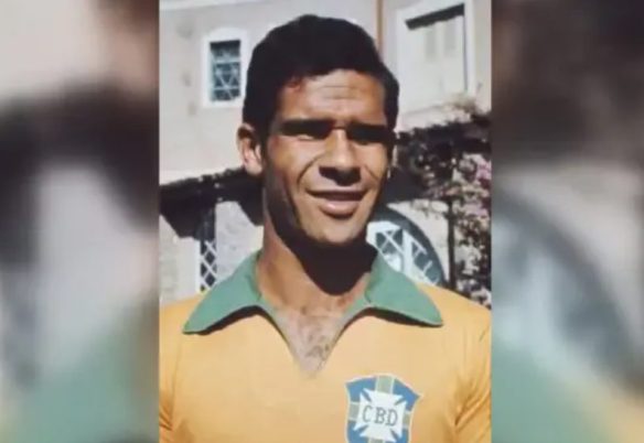 Morre Brito, zagueiro campeão com o Brasil na Copa de 1970, aos 86 anos