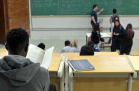 Instituições têm até 15 de junho para aderir ao Fies do 2º semestre