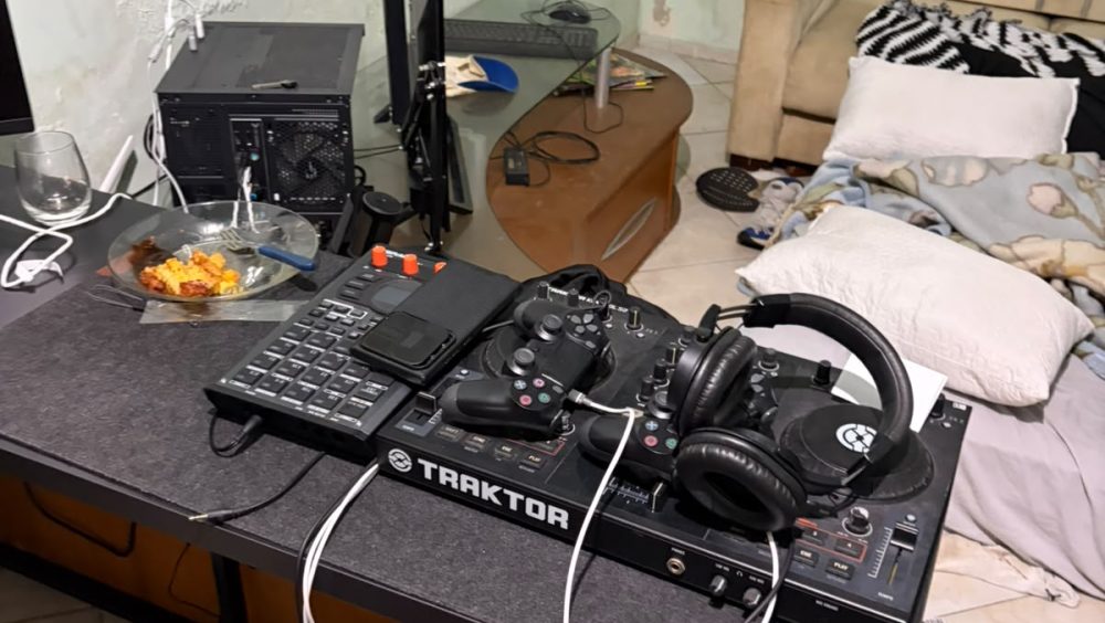 Polícia Civil prende suspeito por estupro de vulnerável virtual Imagem referente a Polícia Civil prende suspeito por estupro de vulnerável virtual