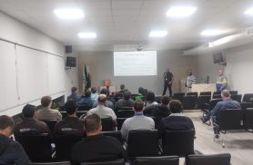 Copel orienta operadoras de internet de Cascavel sobre normas de cabeamento em postes