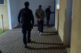 Sogra encontra genro na casa da filha e homem acaba preso por descumprir medida protetiva