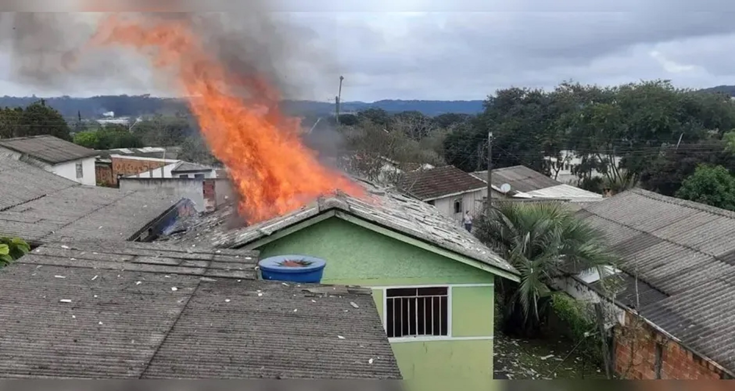 Imagem relativa a Explosão em aparelho de oxigênio termina em tragédia e mata idosa acamada no Paraná