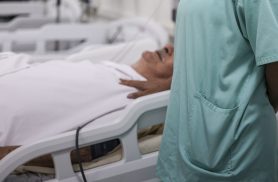 Doenças raras: cartilha reúne orientações sobre direitos dos pacientes