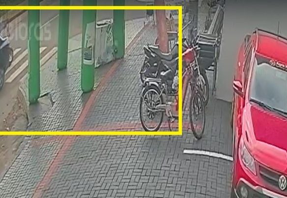 Câmera flagra atropelamento na Avenida Piquiri em Cascavel