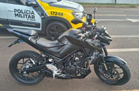 Motocicleta é apreendida pela Polícia Militar na Rua Maranhão