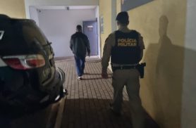 Homem é preso por violência doméstica no Santa Felicidade