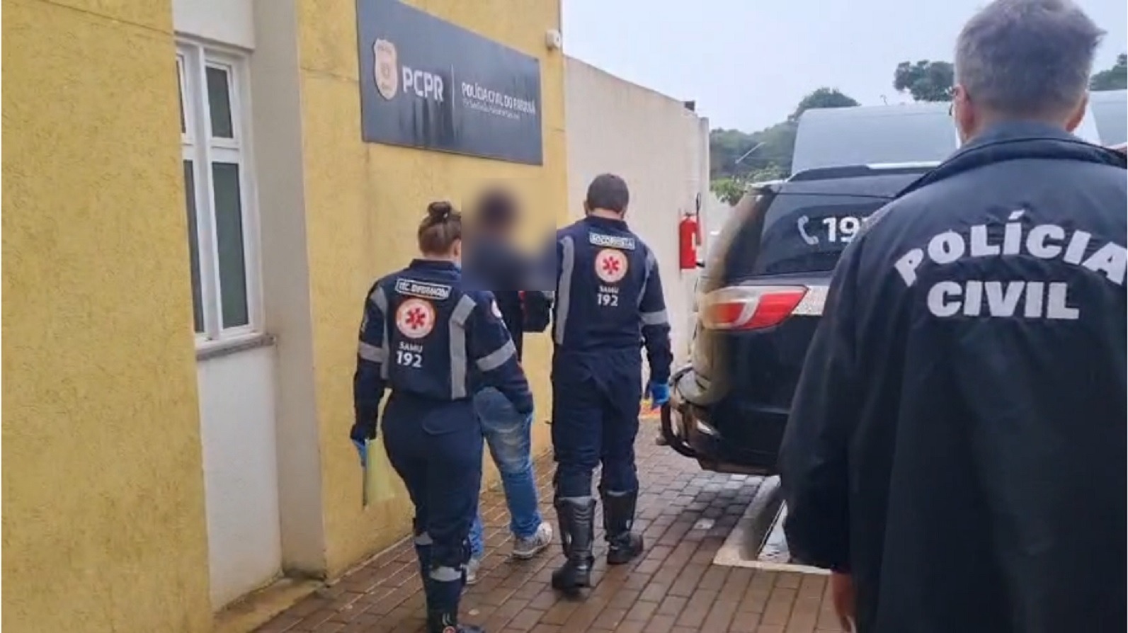 Detento passa mal e é socorrido pelo Samu na Delegacia de Cascavel