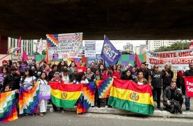 Ato em São Paulo presta solidariedade a protestos na Bolívia