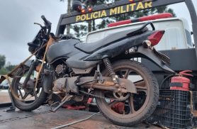 Moto furtada ontem é recuperada pela PM no Bairro Floresta; Jovem é detido