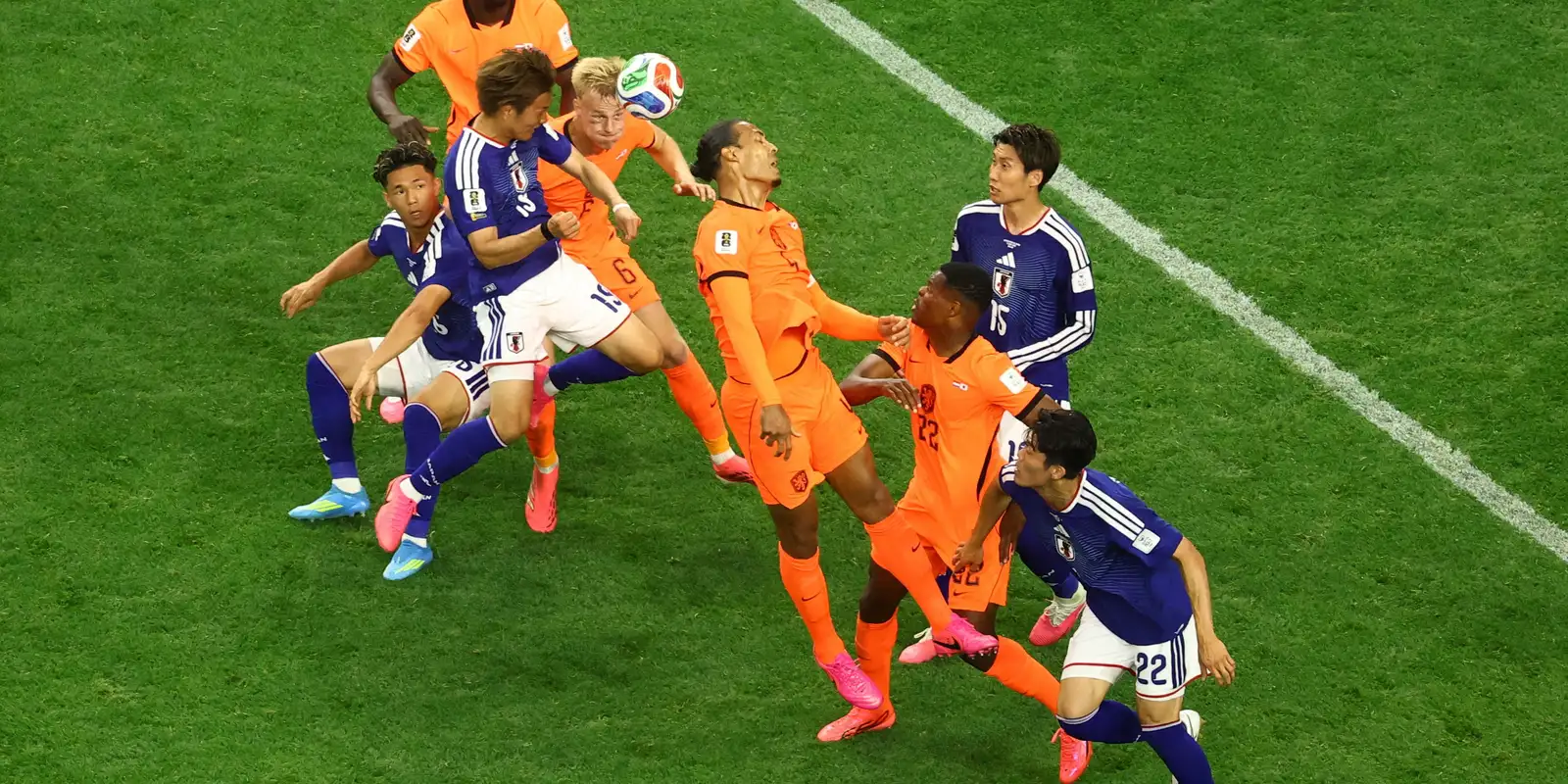 Imagem relativa a Com etapa final animada, Japão e Holanda empatam pelo Grupo F da Copa