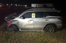 Caminhonete furtada é recuperada após perseguição na BR-277