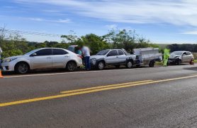 Obra provoca congestionamento na BR-369 e quatro carros se envolvem em engavetamento