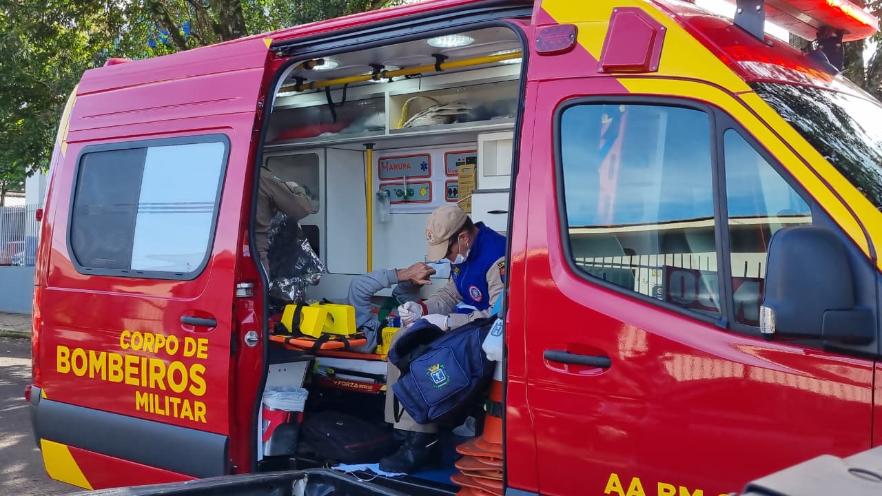 Acidente de trânsito deixa motociclista ferido no Nova Cidade