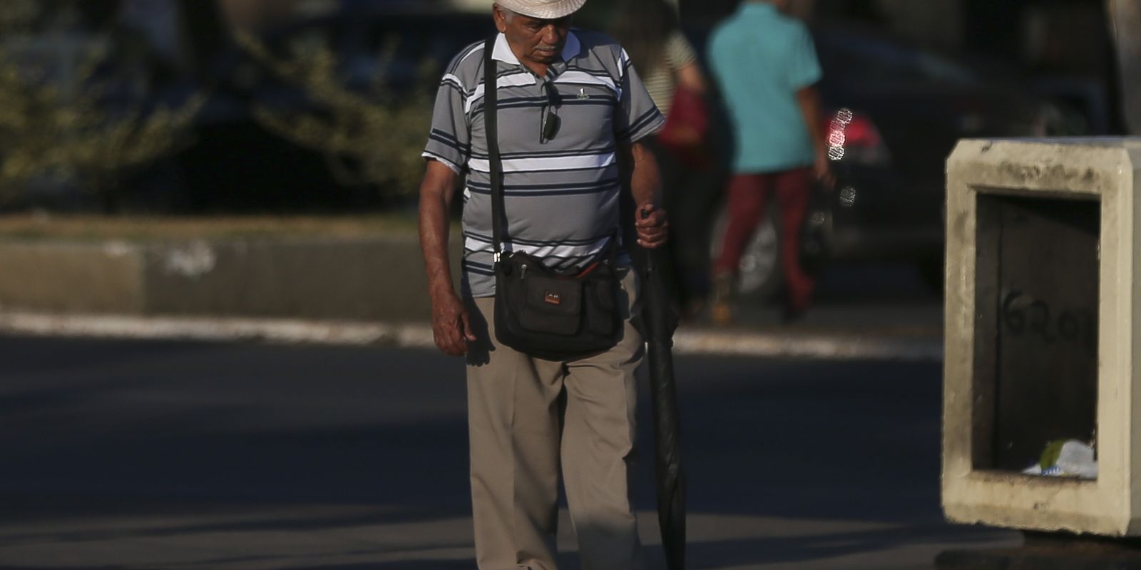 Imagem relativa a Junho Violeta alerta população sobre violência contra a pessoa idosa