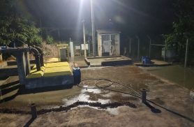 Morador denuncia despejo de esgoto em rio que abastece Toledo e reclama de mau cheiro há anos