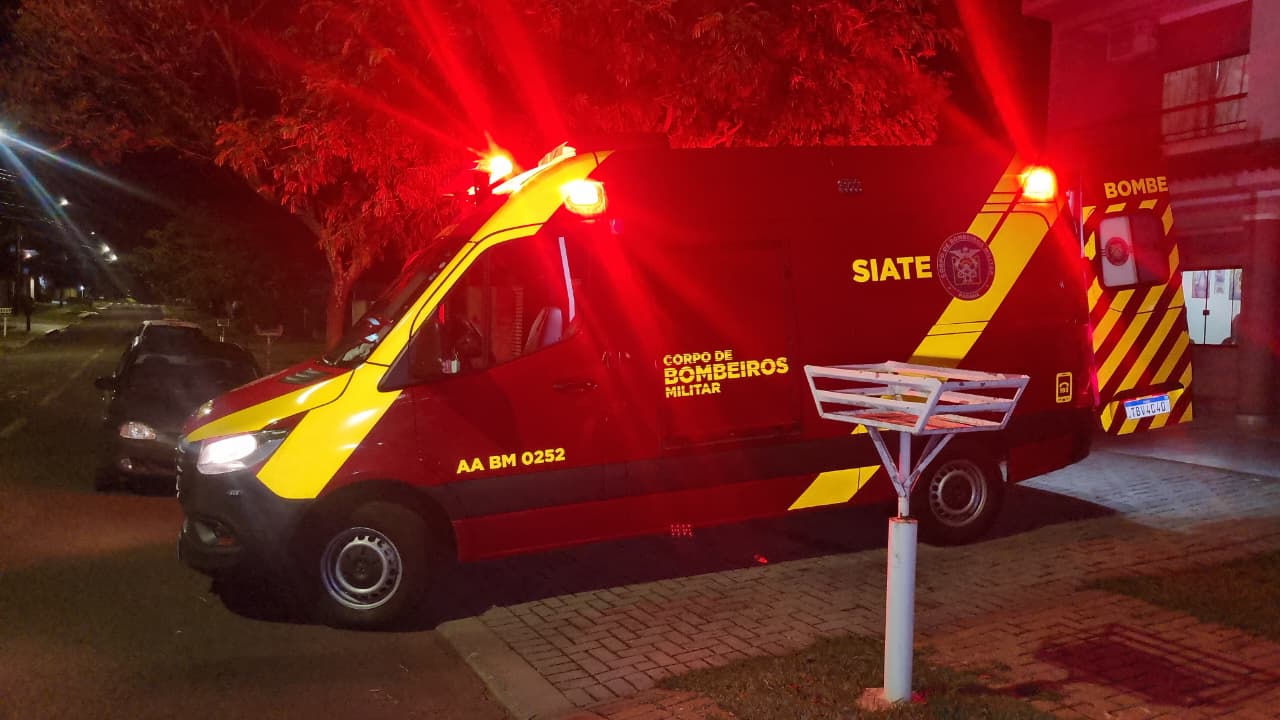 Idoso de 81 anos sofre queda de escada em residência no Recanto Tropical