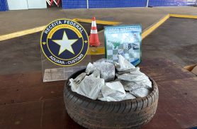 Receita Federal apreende quase 18 kg de haxixe escondidos em carro na Ponte da Amizade