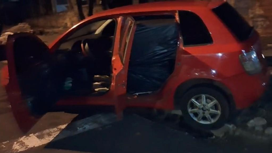 PF e PM apreendem 10 mil maços de cigarros contrabandeados após perseguição