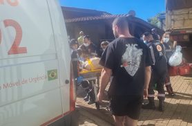 Homem sofre parada cardiorrespiratória e é reanimado após quase uma hora de atendimento