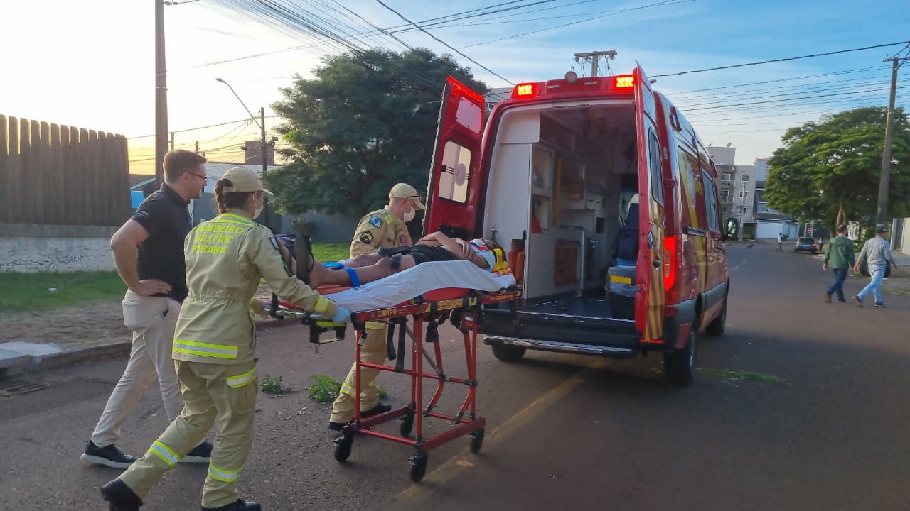Colisão entre bicicleta e van parada deixa vítima no Alto Alegre