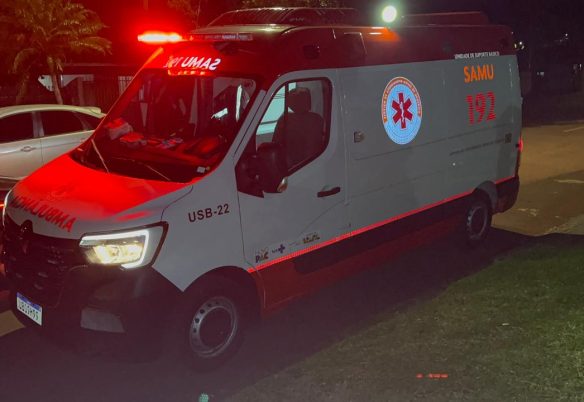 Mulher de 58 anos cai de escada no bairro Cataratas e é socorrida pelo SAMU Mulher de 58 anos cai de escada no bairro Cataratas e é socorrida pelo SAMU