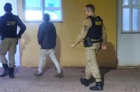 Homem é detido por violência doméstica após agredir companheira no Bairro Universitário em Cascavel