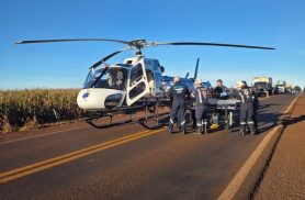 Homem que viajava com cachorrinho fica preso às ferragens após grave acidente na PR-239