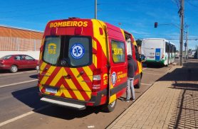 De pé em ônibus, mulher se desequilibra e tem lesão nas costelas ao sofrer queda
