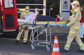 Idosa de 81 anos fica ferida após queda no Centro de Cascavel