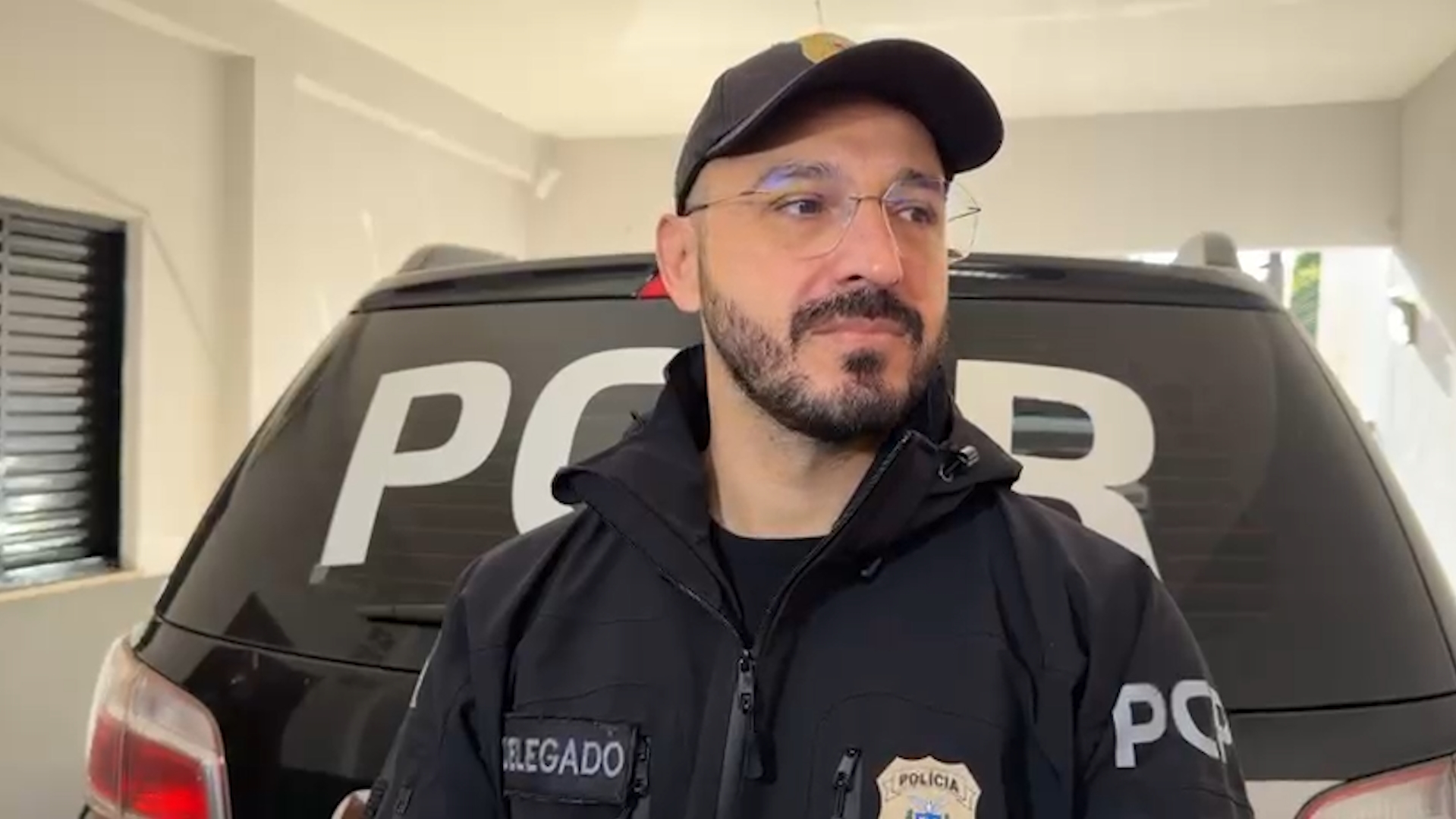 PCPR e PMPR prendem mulher e apreendem arma e munições durante operação em Maringá
