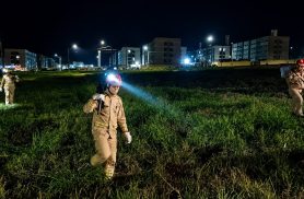 Incêndio atinge vegetação na Avenida das Torres e mobiliza Corpo de Bombeiros
