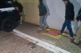Trio é detido em flagrante por furto a residência e receptação em Boa Vista Trio é detido em flagrante por furto a residência e receptação em Boa Vista