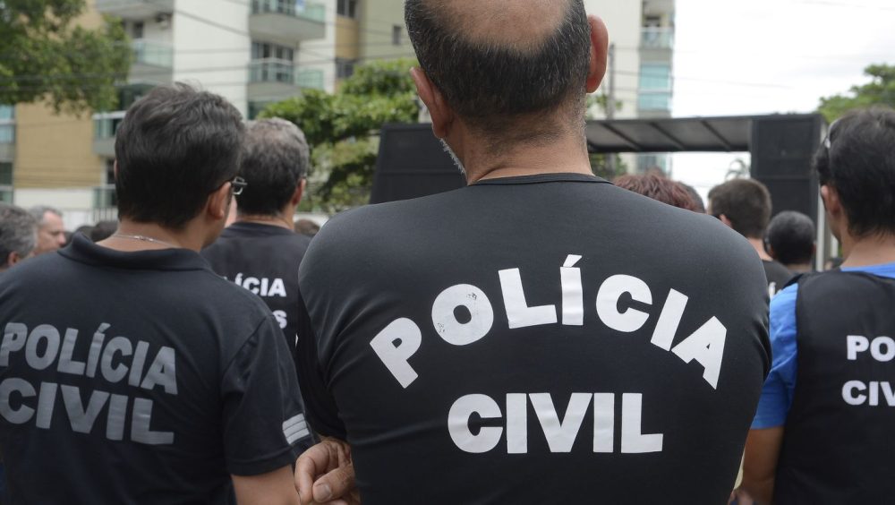 Deputado do Rio é alvo de operação por suspeita de vínculo com facção Imagem referente a Deputado do Rio é alvo de operação por suspeita de vínculo com facção