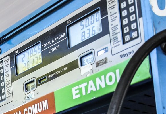 Brasil sentiu menos o aumento do petróleo que outros países, diz Ineep