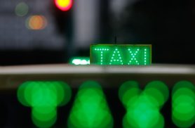 Motoristas de apps e taxistas já podem pedir financiamento Motoristas de apps e taxistas já podem pedir financiamento