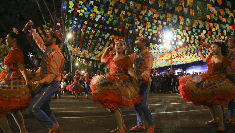 TV Brasil transmite festas juninas da Bahia e de Pernambuco Imagem referente a TV Brasil transmite festas juninas da Bahia e de Pernambuco