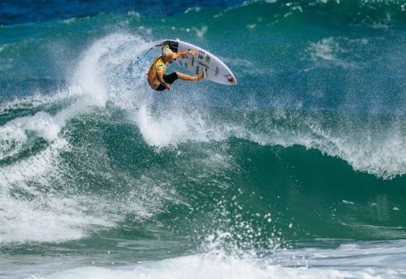 Cinco brasileiros avançam às oitavas da etapa de Saquarema da WSL