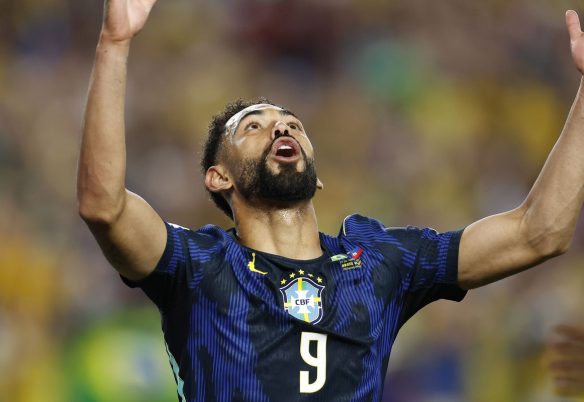 Matheus Cunha vive sonho na Copa e valoriza elenco: "grupo de amigos"