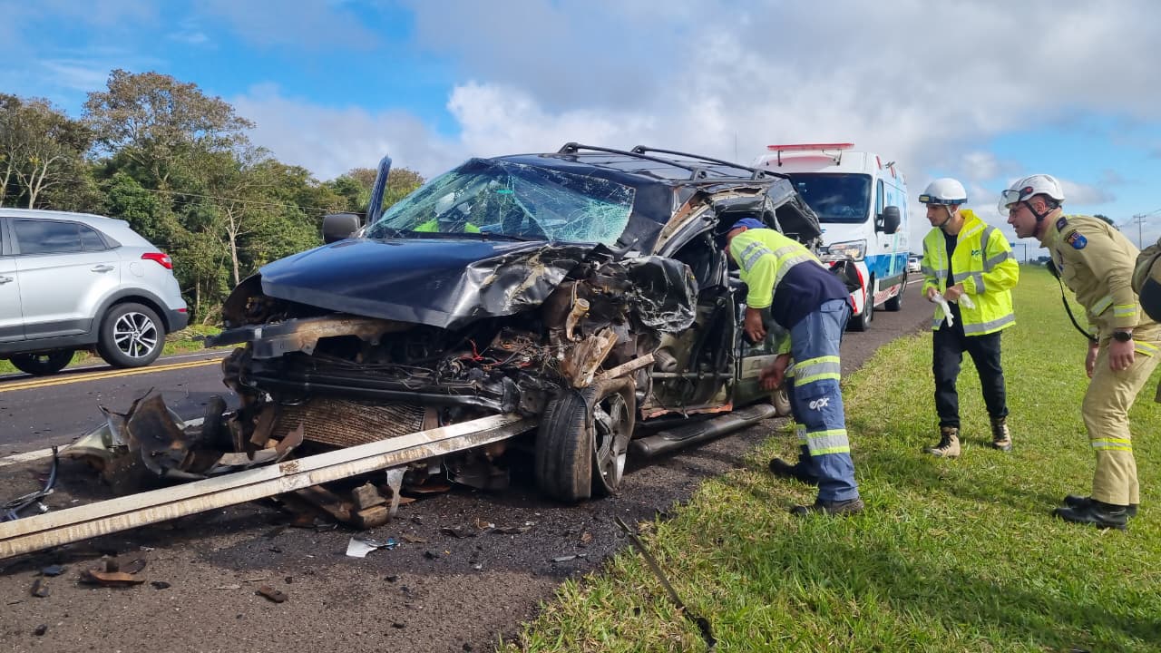 Grave acidente envolvendo caminhão é registrado na BR-277