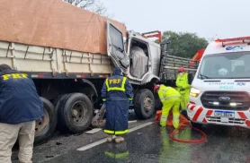 Pai vê filho morrer em grave acidente na BR-277