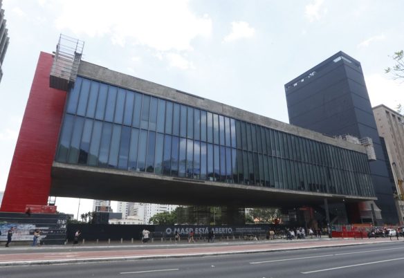 Masp oferece bolsas para programa de ensino artístico-cultural