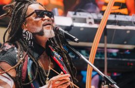 União da Orquestra Ouro Preto com Carlinhos Brown traz criação inédita União da Orquestra Ouro Preto com Carlinhos Brown traz criação inédita