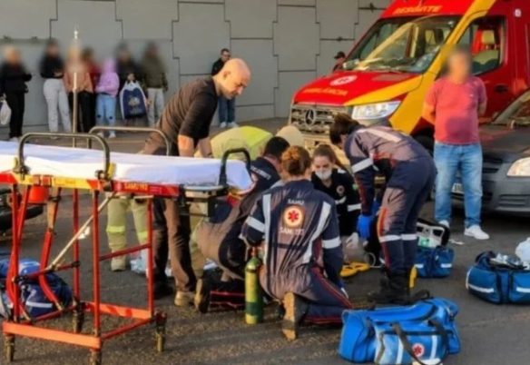Motociclista sofre parada cardíaca, é reanimado por médico e segue em estado gravíssimo após acidente em Maringá
