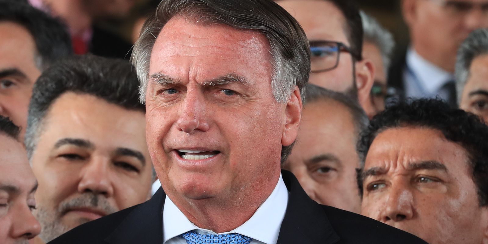 Imagem relativa a Moraes autoriza defesa de Bolsonaro a acompanhar depoimento sobre arma