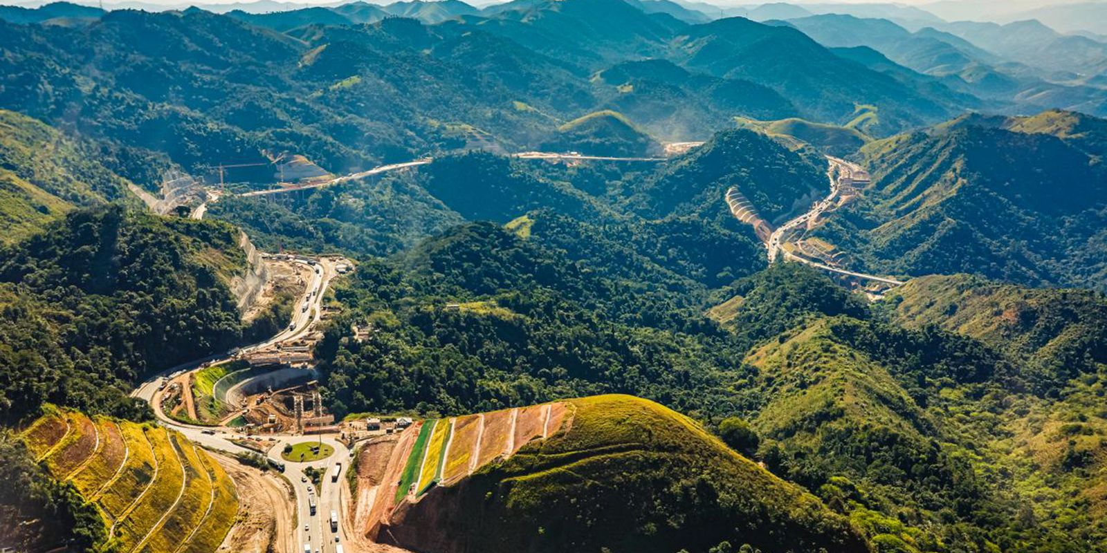 Imagem relativa a Governo inaugura primeira etapa da rodovia na Serra das Araras, no Rio