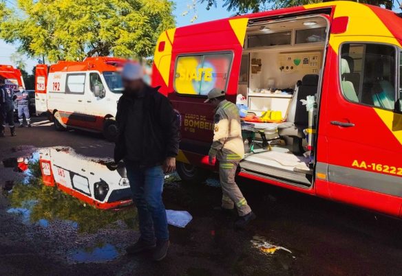 Bombeiros atendem vítima que levou facada no Bairro Interlagos